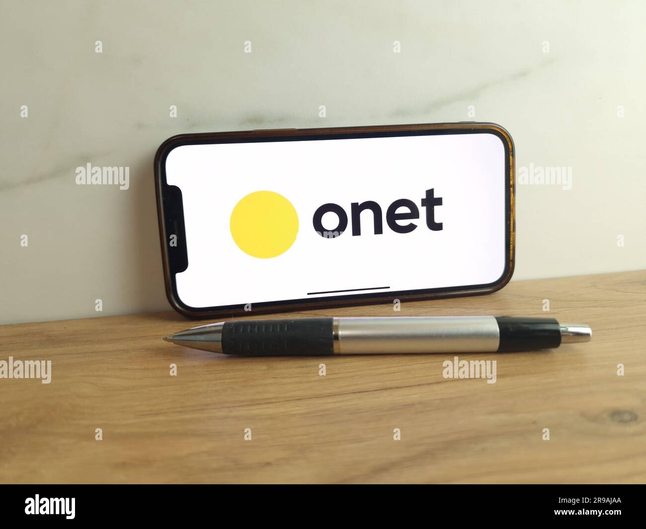 Fresh onet account best qailty and best price